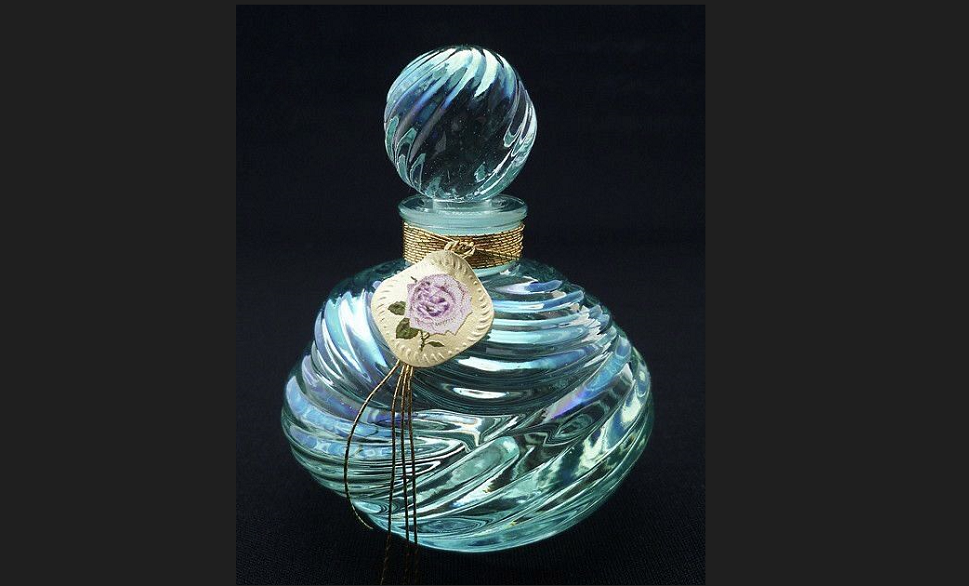 perfume bottle manufacturers

